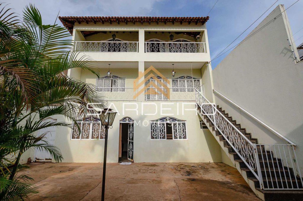 Casa Sobrado 04 Quartos 02 suites – QNA Taguatinga norte