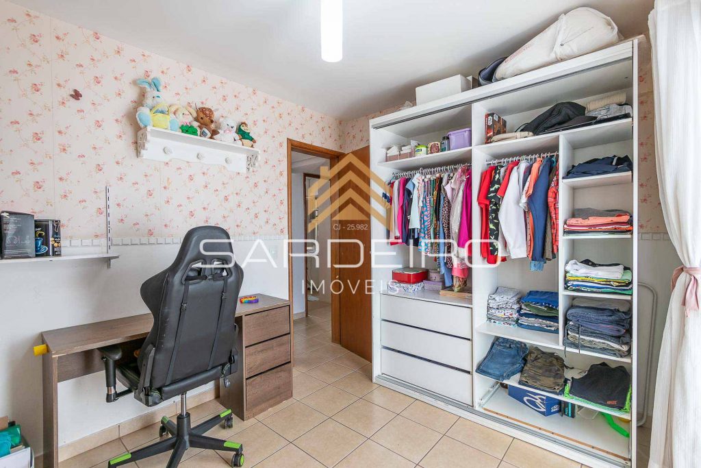 Apartamento 4 quartos 1 suíte 2 vagas de garagem Águas Claras