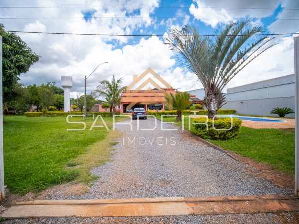 Linda Casa a venda na Ponte Alta Gama com lote de 1950m²