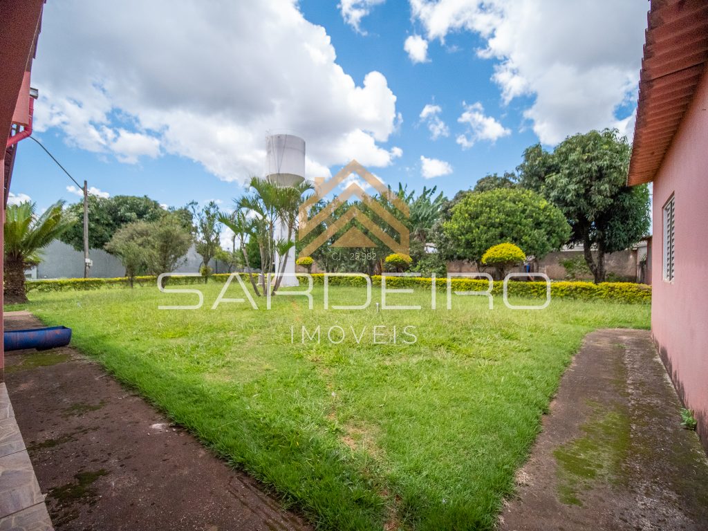 Linda Casa a venda na Ponte Alta Gama com lote de 1950m²