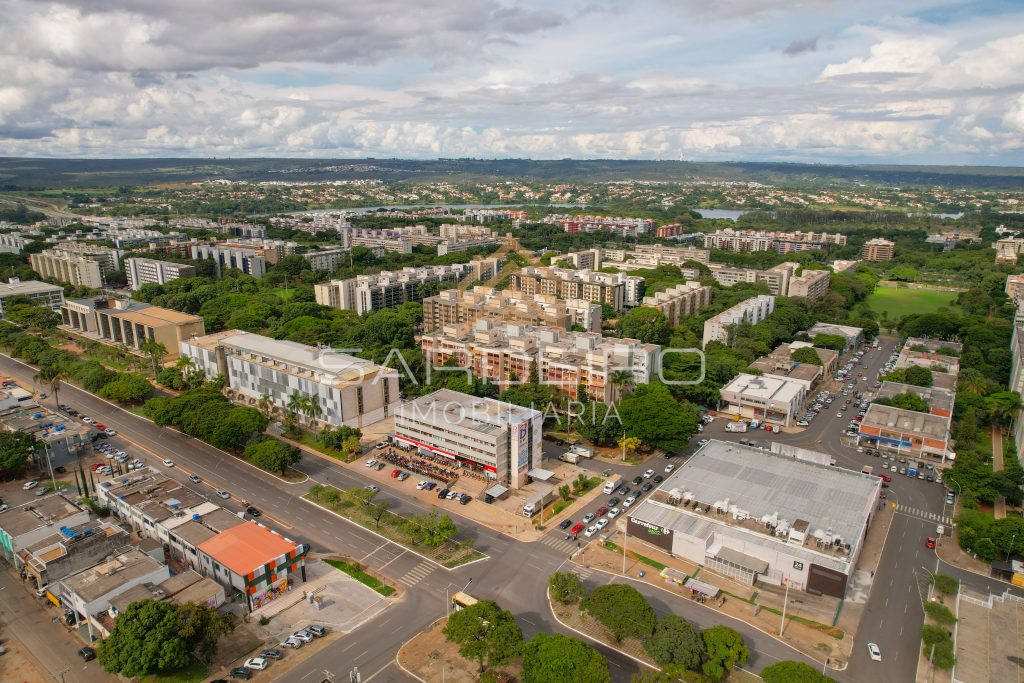 Apartamento 3 quartos sendo 1 suíte + DCE e vaga – Asa Norte SQN 313