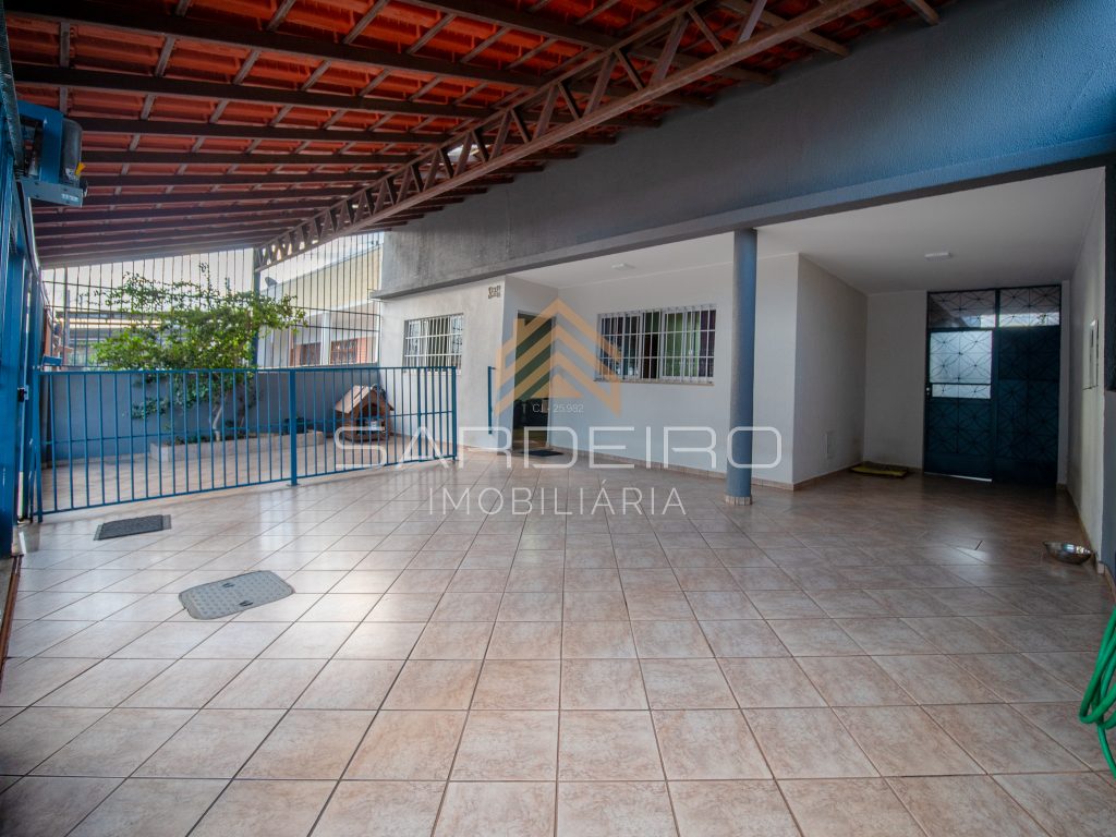 Casa térrea 4 quartos sendo 01 suíte + DCE – QSA Taguatinga Sul