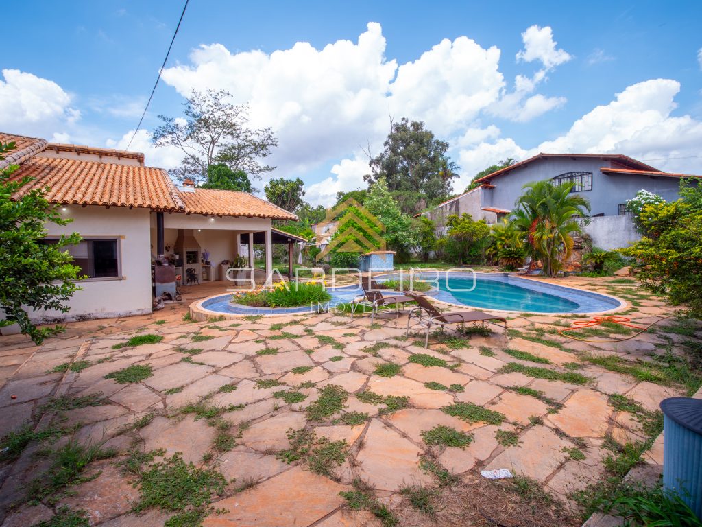 Casa térra 4 quartos sendo 2 suítes – Lago sul, Brasília DF