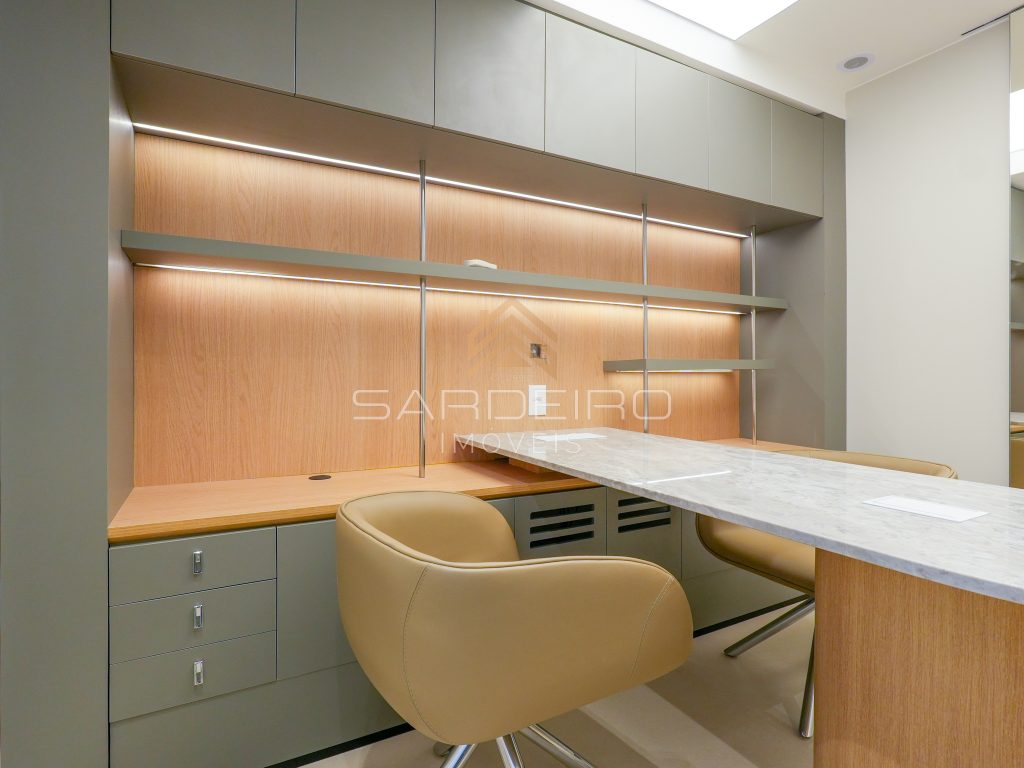 Sala Comercial 27 m² Toda Reformada no Centro Empresarial Mont Blanc – Asa Sul DF Sala Comercial 27 m² Toda Reformada no Centro Empresarial Mont Blanc – Asa Sul DF