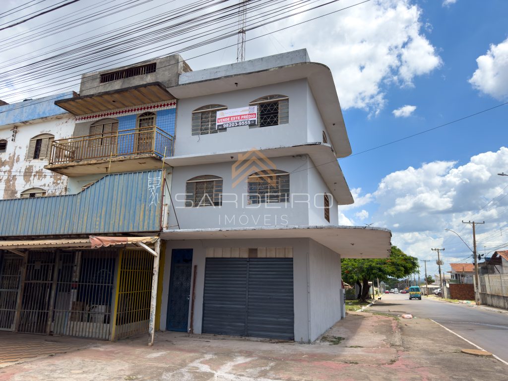 Prédio 100m2 misto QNP 01/05 – Ceilândia – DF Prédio 100m2 misto QNP 01/05 – Ceilândia – DF