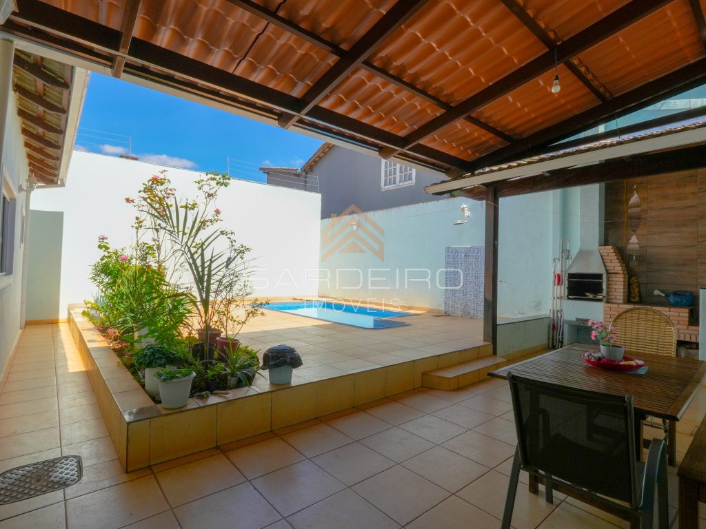 Casa Térrea em condomínio com 3 Quartos sendo 1 suíte, na Rua 08, Vicente Pires – DF Casa Térrea em condomínio com 3 Quartos sendo 1 suíte, na Rua 08, Vicente Pires – DF
