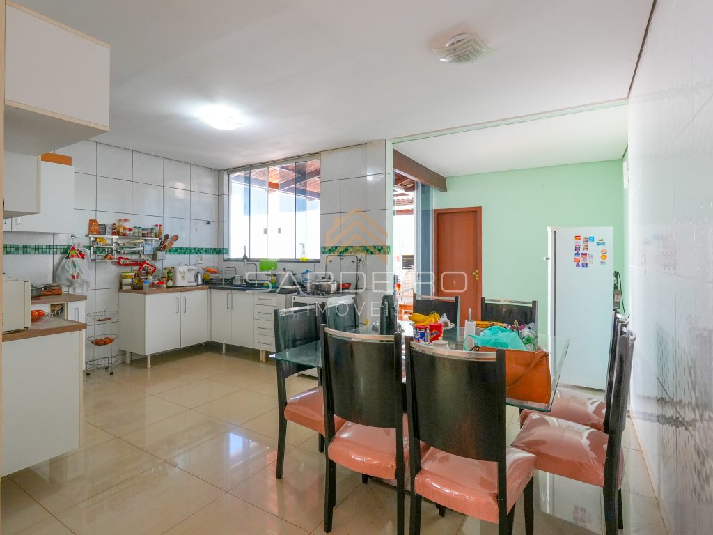 Casa Térrea em condomínio com 3 Quartos sendo 1 suíte, na Rua 08, Vicente Pires – DF Casa Térrea em condomínio com 3 Quartos sendo 1 suíte, na Rua 08, Vicente Pires – DF