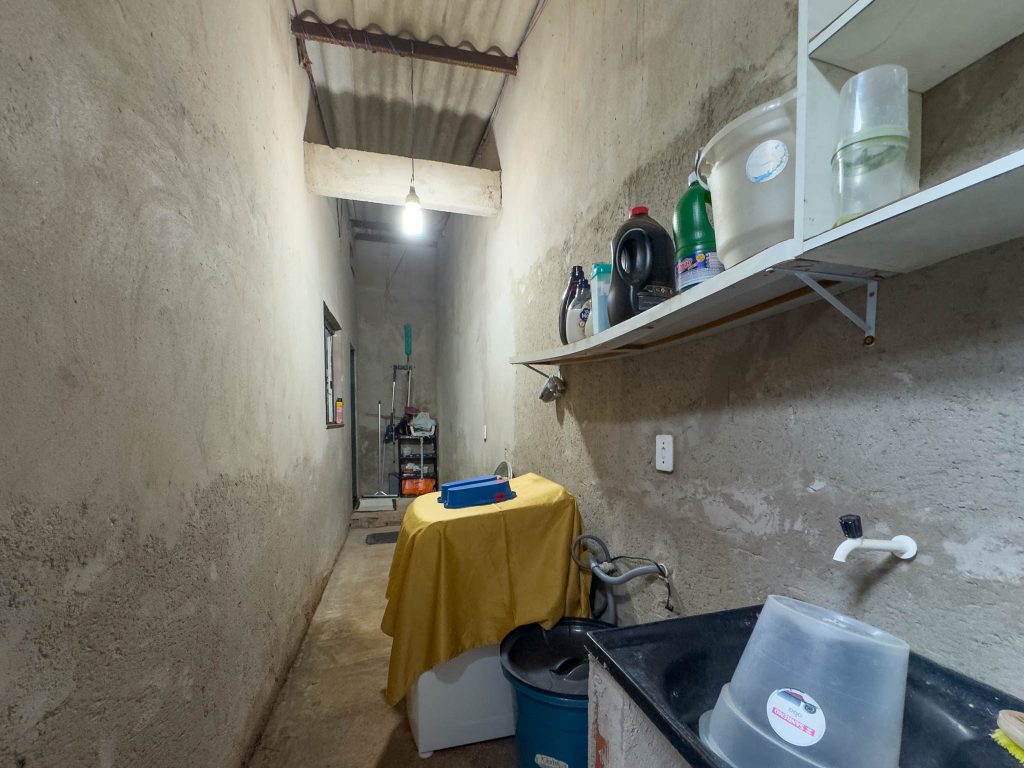 Casa terrea 2 quartos sendo 1 suíte com laje e Moderna Sol nascente Ceilandia DF