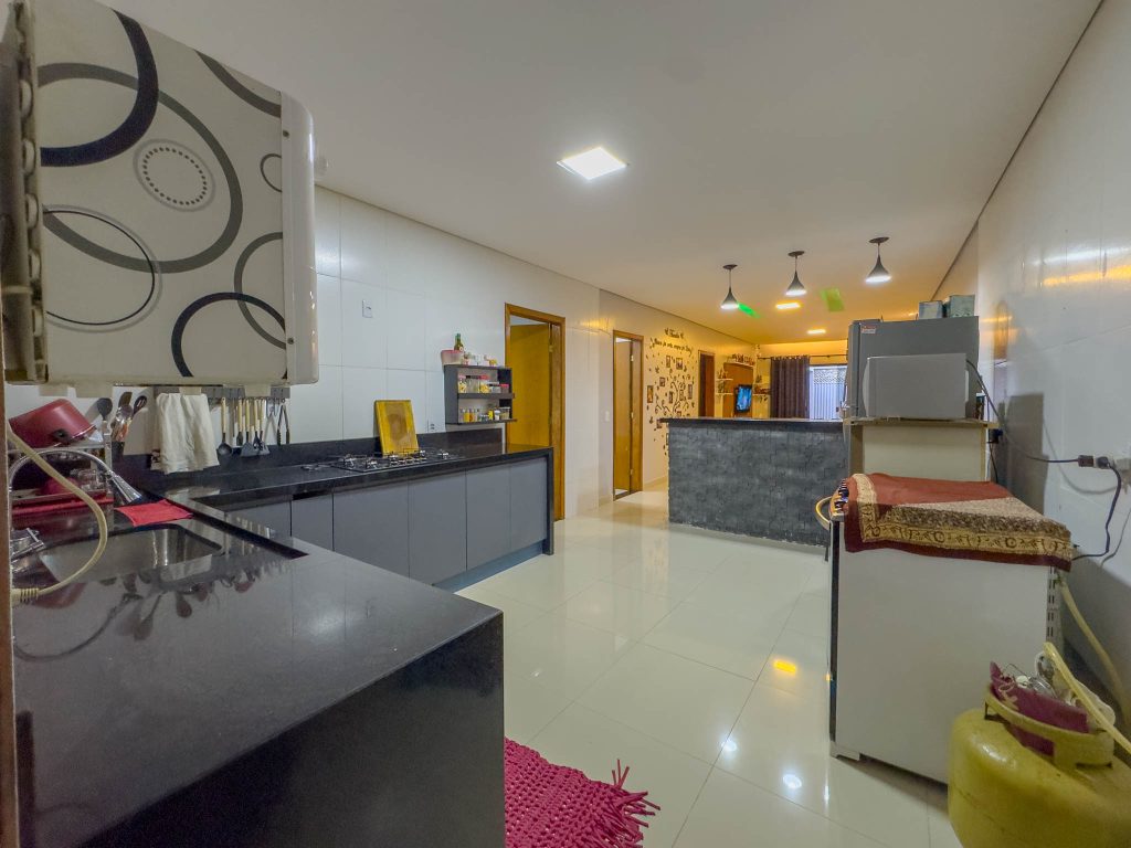 Casa terrea 2 quartos sendo 1 suíte com laje e Moderna Sol nascente Ceilandia DF